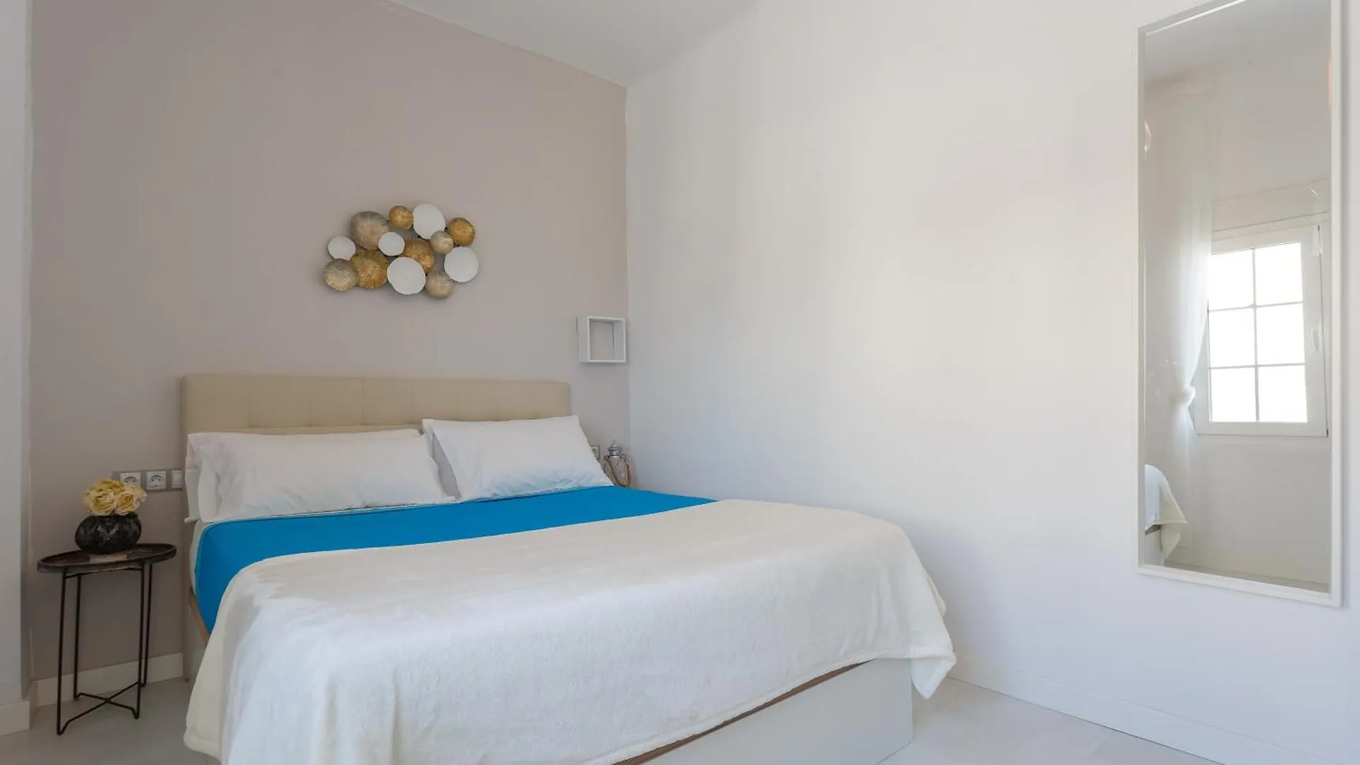 Caleta-Paradise Apartment By Cadiz4Rentals